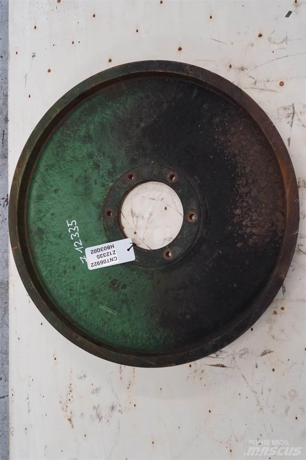 John Deere 2058 Farm machinery