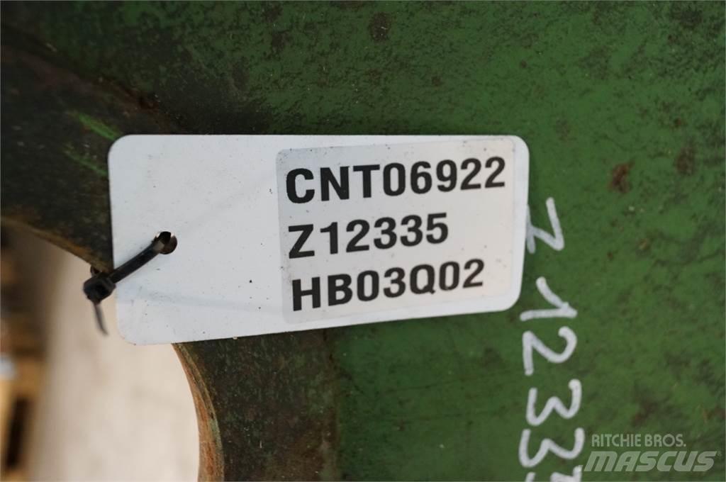 John Deere 2058 Farm machinery