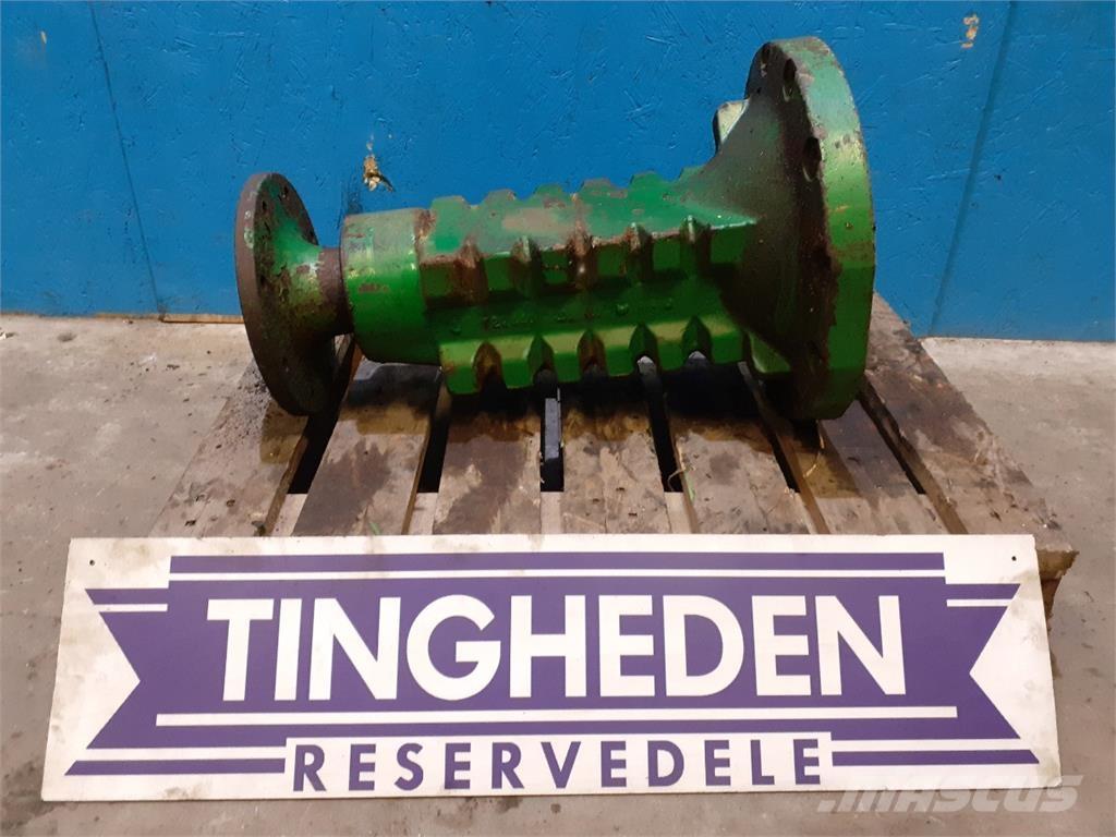 John Deere 2120 Other tractor accessories