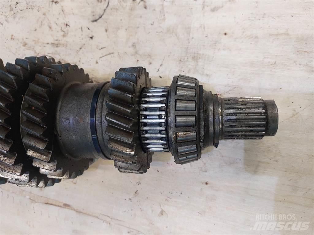 John Deere 2140 Transmission