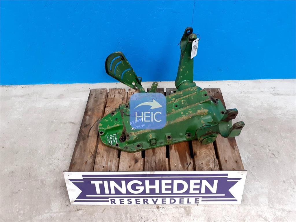 John Deere 2440 Other tractor accessories