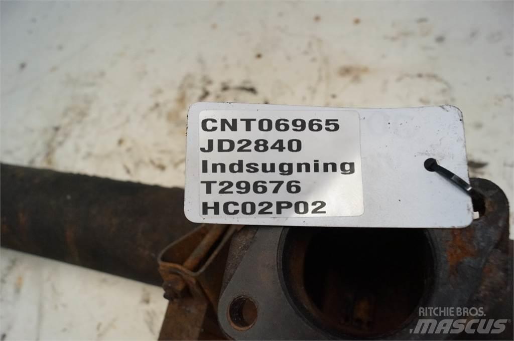 John Deere 2840 Engines
