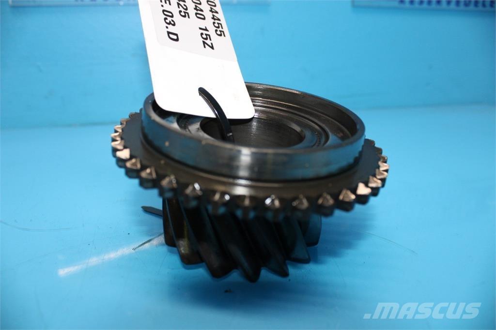 John Deere 3040 Transmission