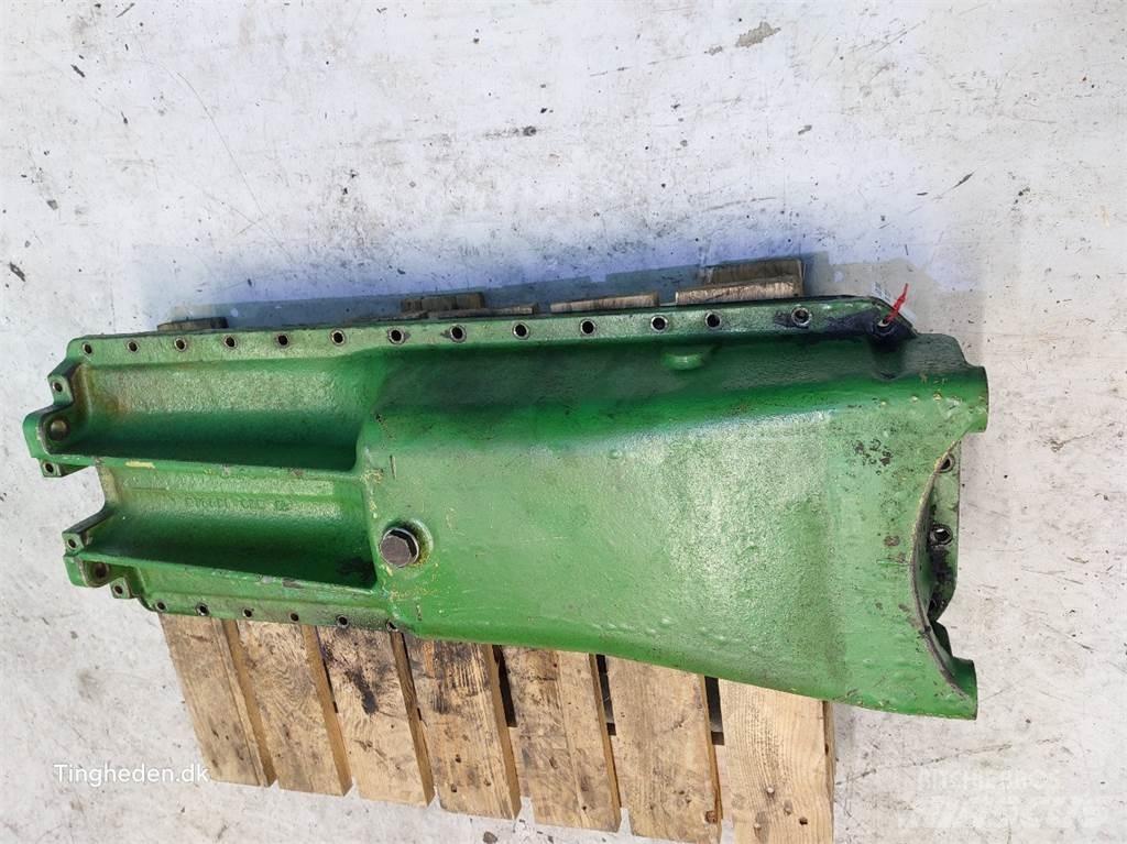 John Deere 3040 Engines