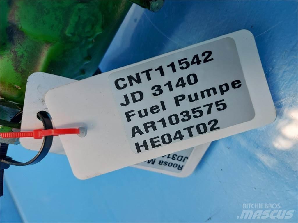 John Deere 3140 Engines