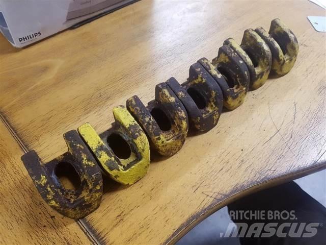 John Deere 4040 Tyres, wheels and rims
