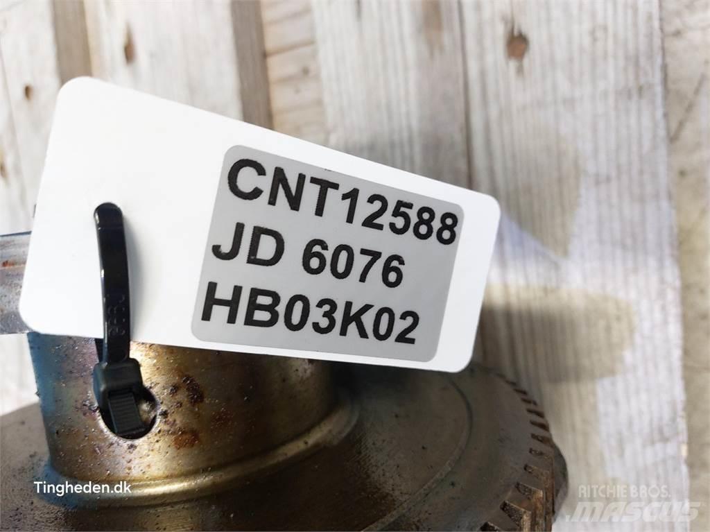 John Deere 4055 Engines