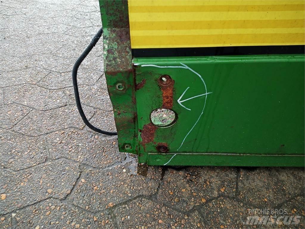 John Deere 9540 Farm machinery