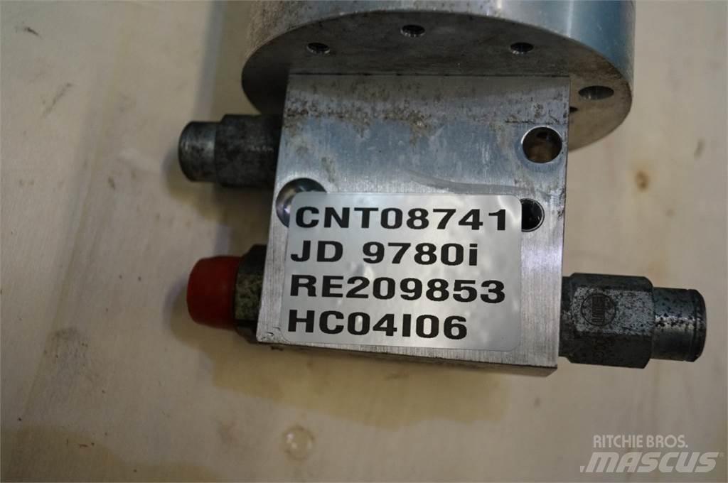 John Deere 9780 Electronics