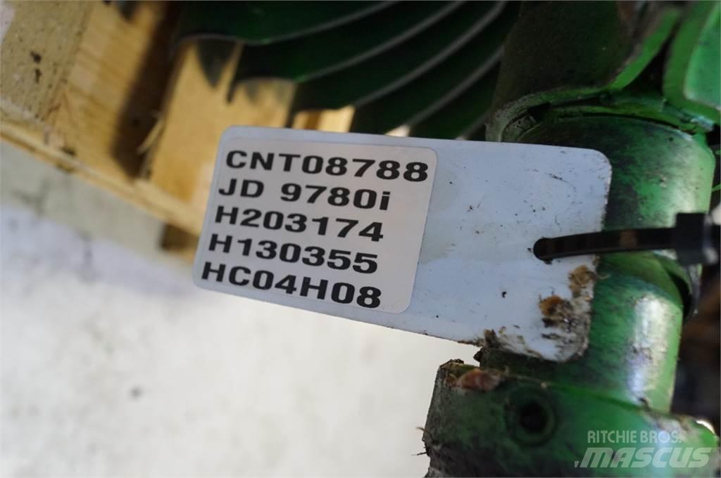 John Deere 9780 Sand and salt spreaders