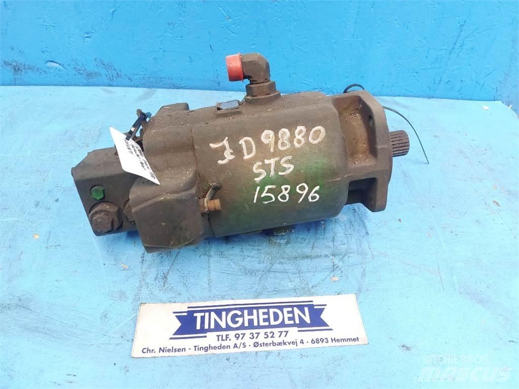 John Deere 9880 Hydraulics