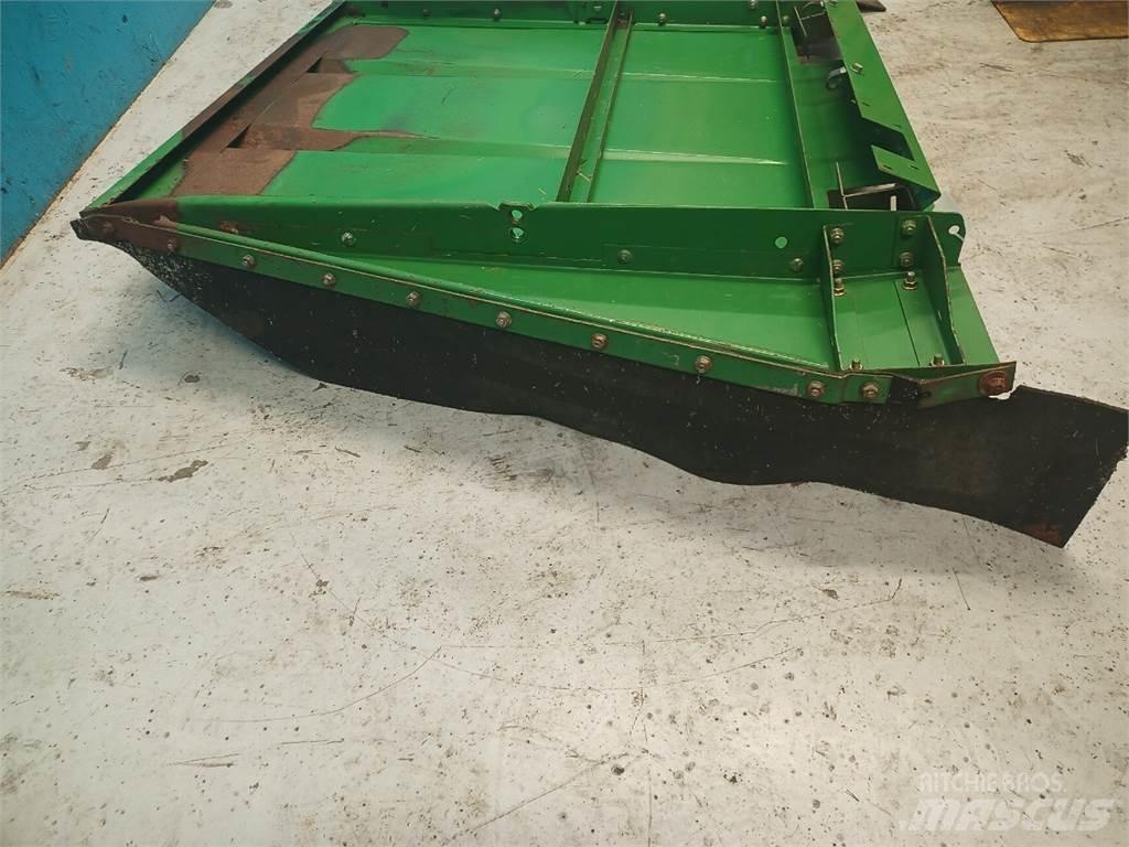 John Deere CTS Sand and salt spreaders