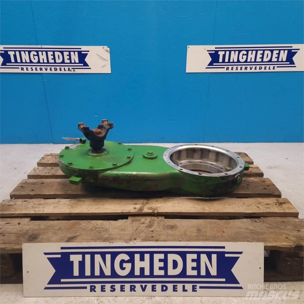 John Deere S670 Transmission