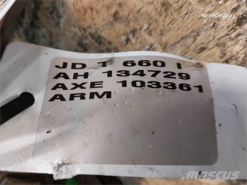 John Deere T660i Farm machinery