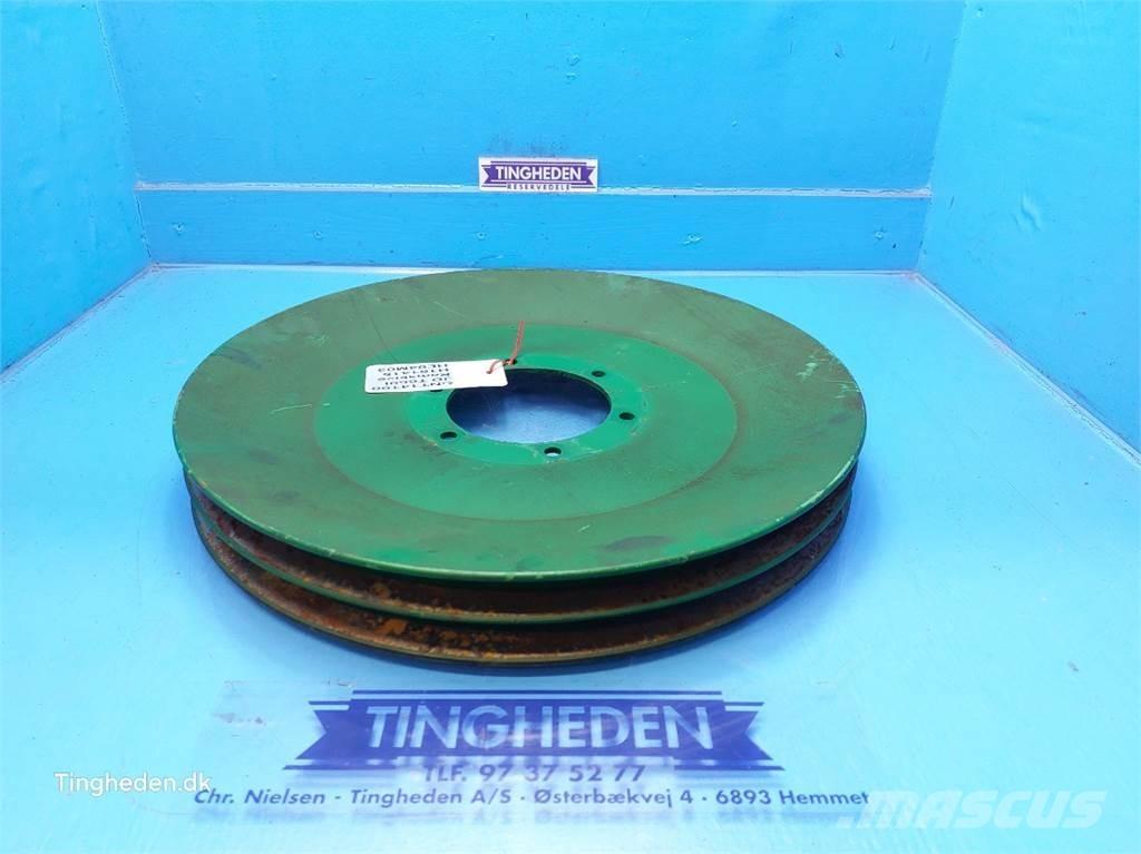 John Deere T660I Farm machinery