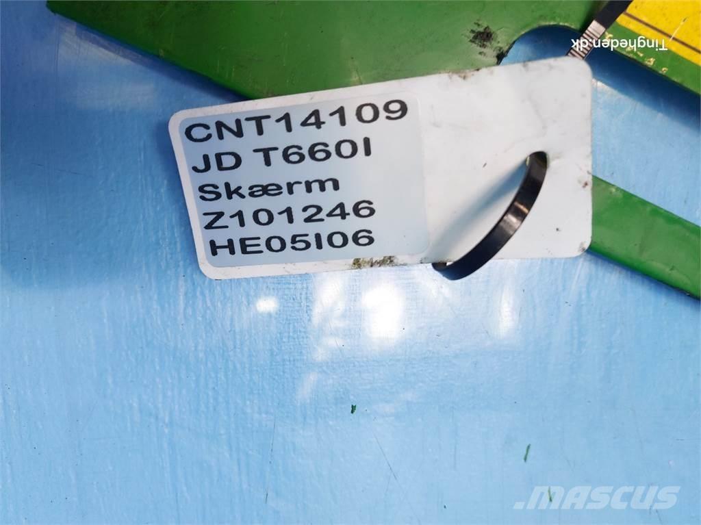 John Deere T660I Farm machinery