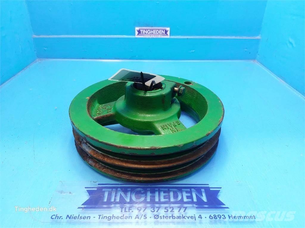 John Deere T660I Farm machinery