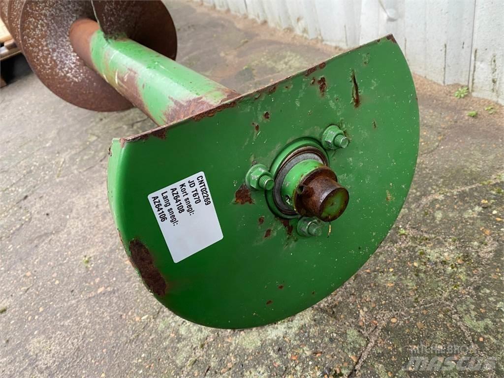 John Deere T670 Combine harvester accessories