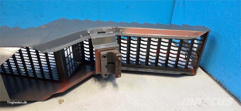 Laverda 3650 Combine harvester accessories