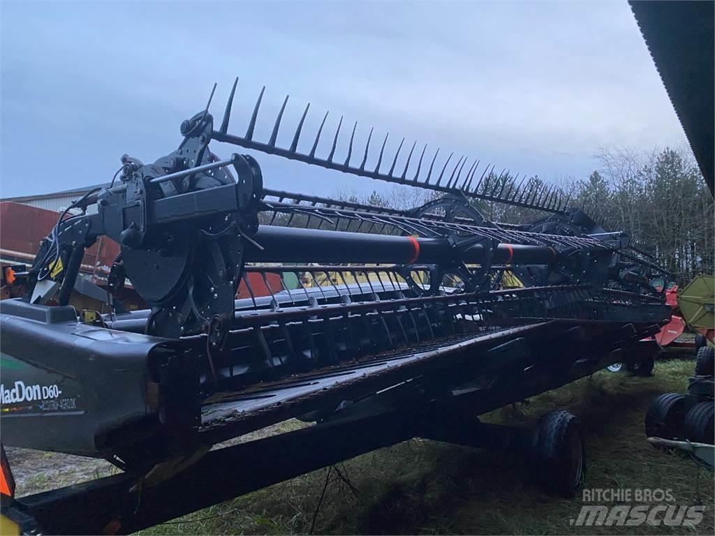 MacDon D60 Combine harvester accessories