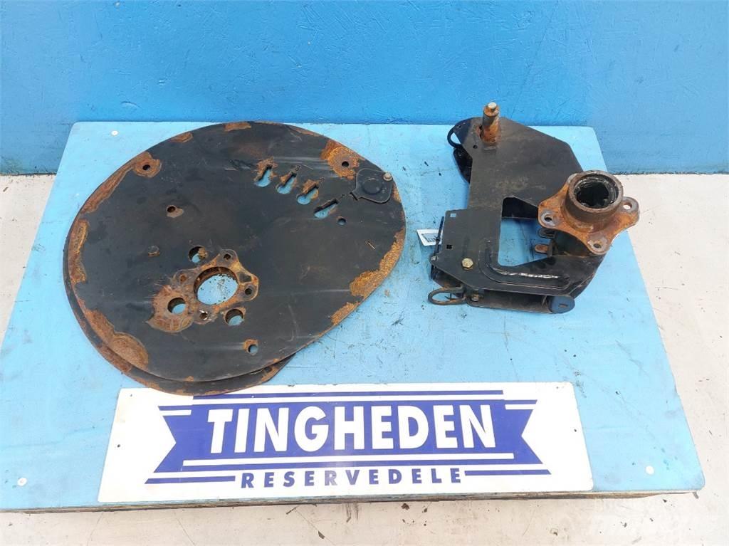 MacDon D60 Combine harvester accessories