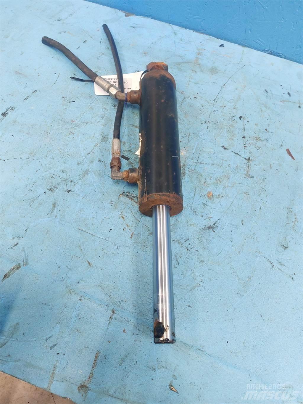 MacDon D60 Combine harvester accessories