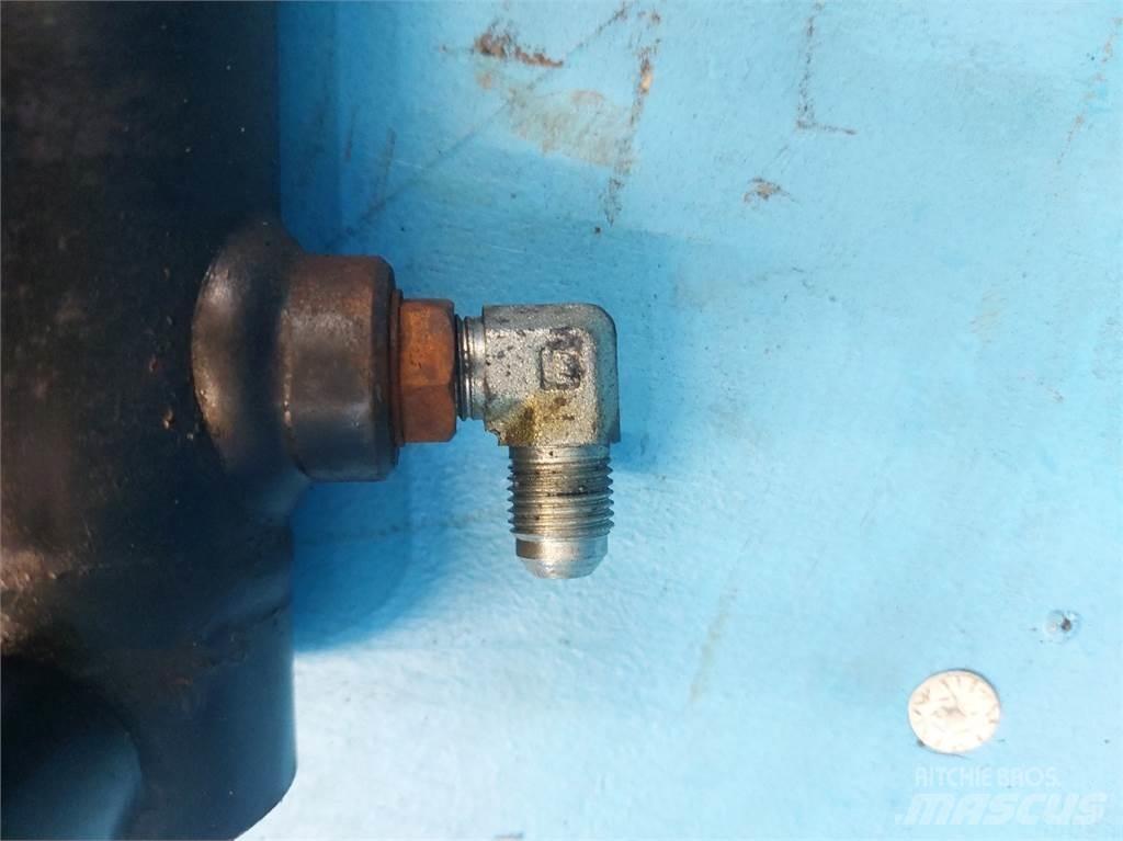 MacDon D60 Combine harvester accessories