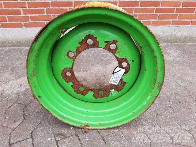 Merlo 20 13X20 Tyres, wheels and rims