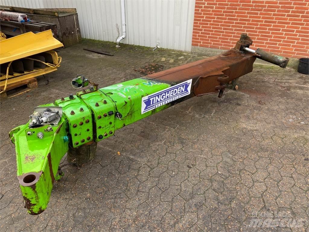 Merlo 30.9 Bom Booms and arms