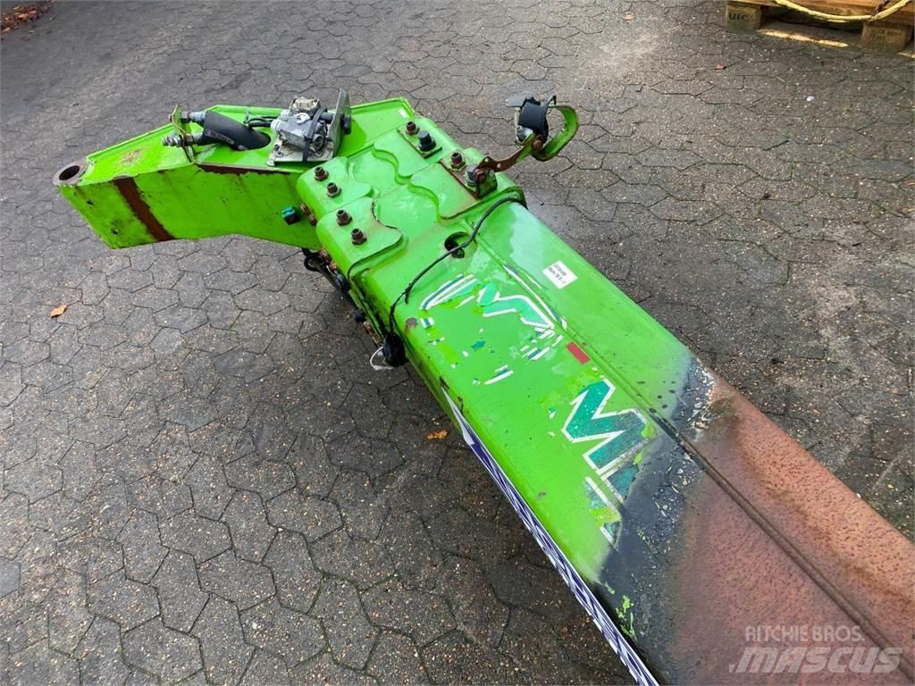 Merlo 30.9 Bom Booms and arms