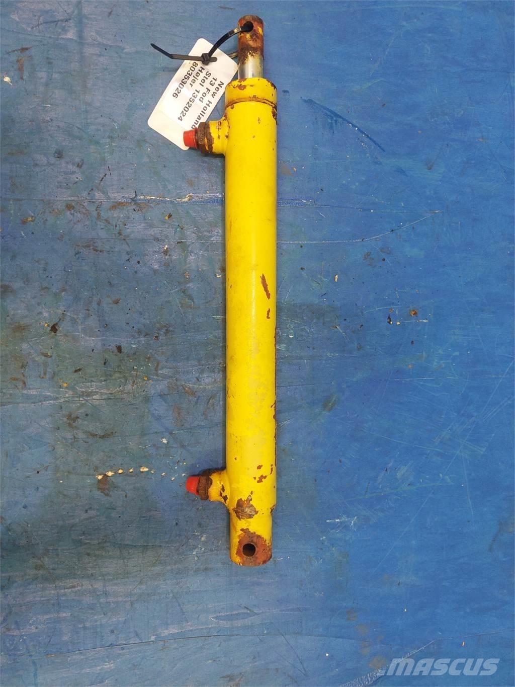 New Holland 1550 Combine harvester accessories