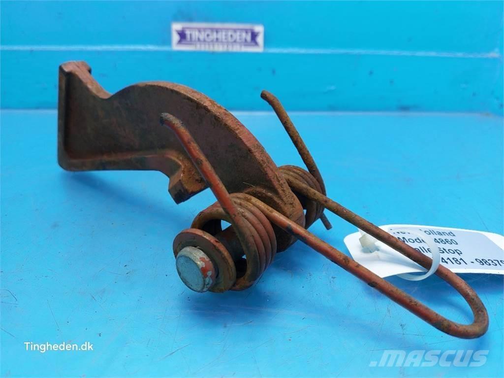 New Holland 4860 Farm machinery