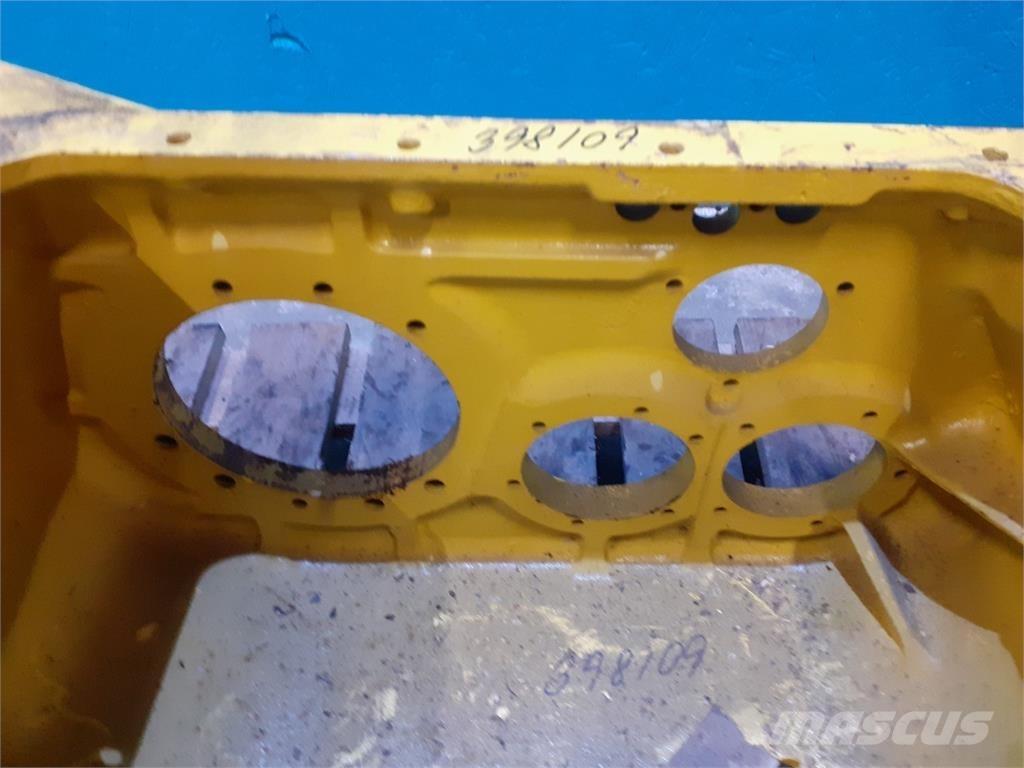 New Holland 8080 Transmission