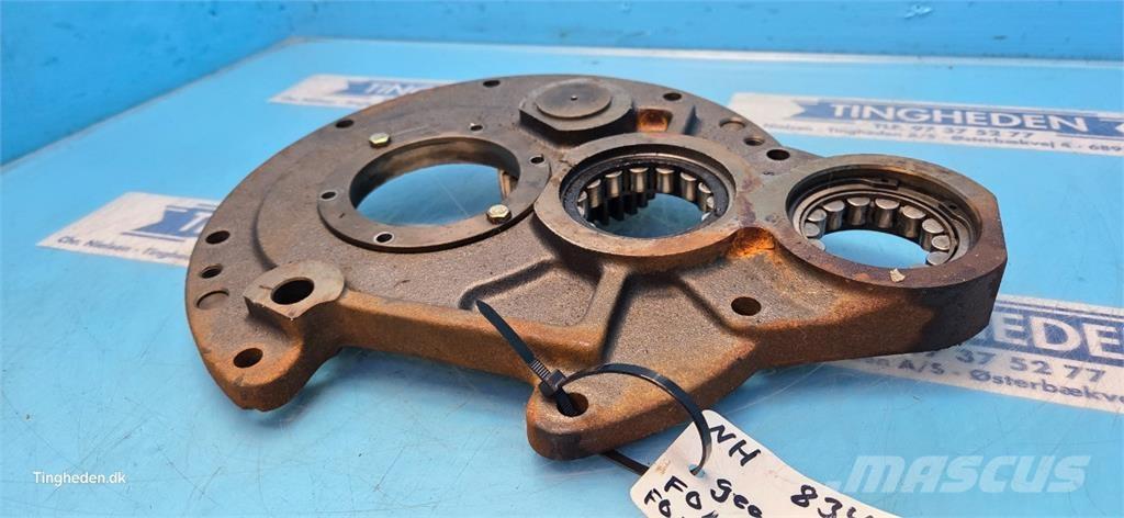 New Holland 8340 Transmission
