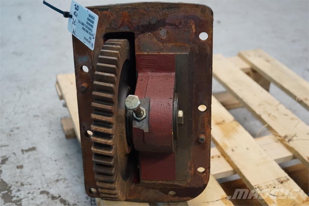 New Holland 8670 Transmission