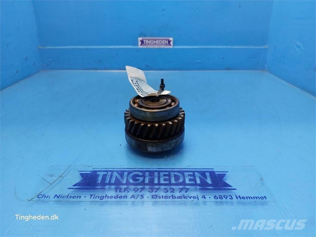 New Holland T6 Transmission