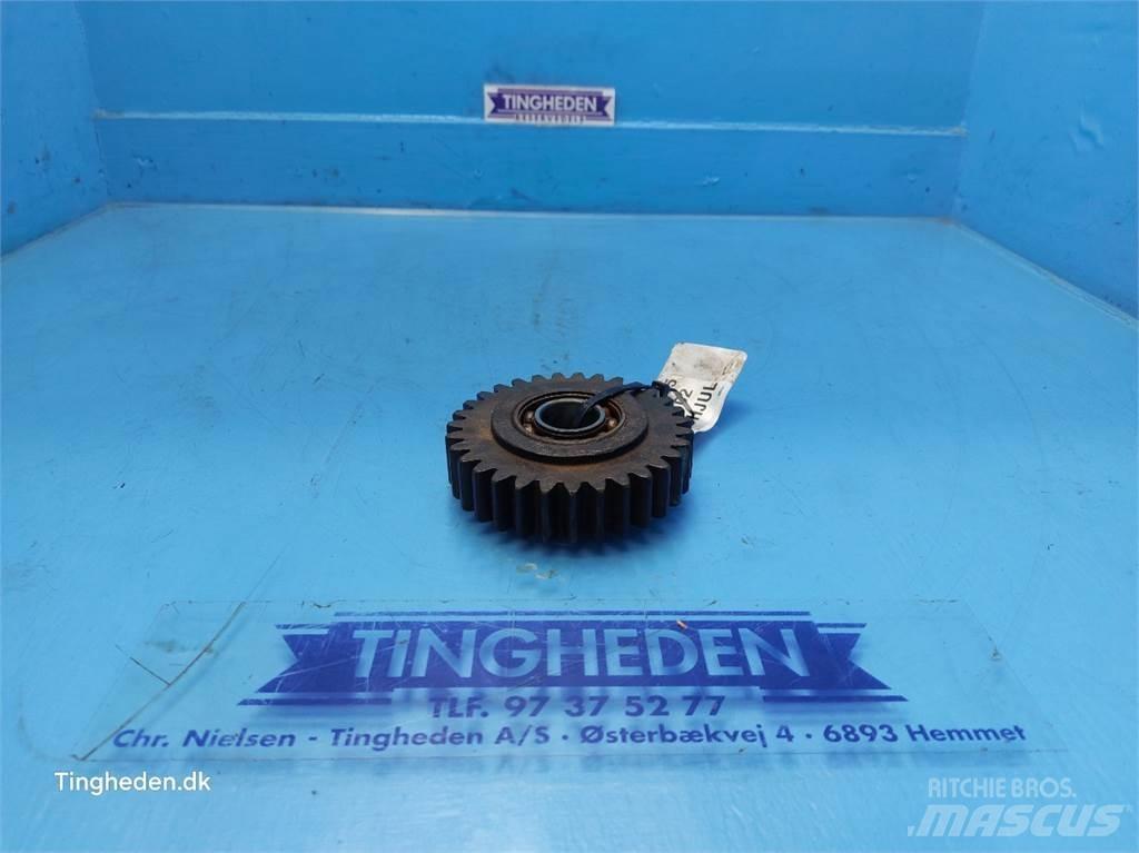 New Holland T6 Transmission