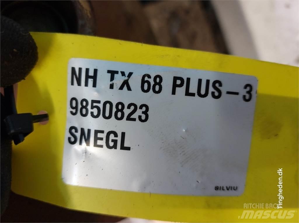 New Holland TX68 Combine harvester accessories