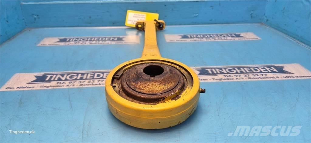 New Holland TX68 Sand and salt spreaders