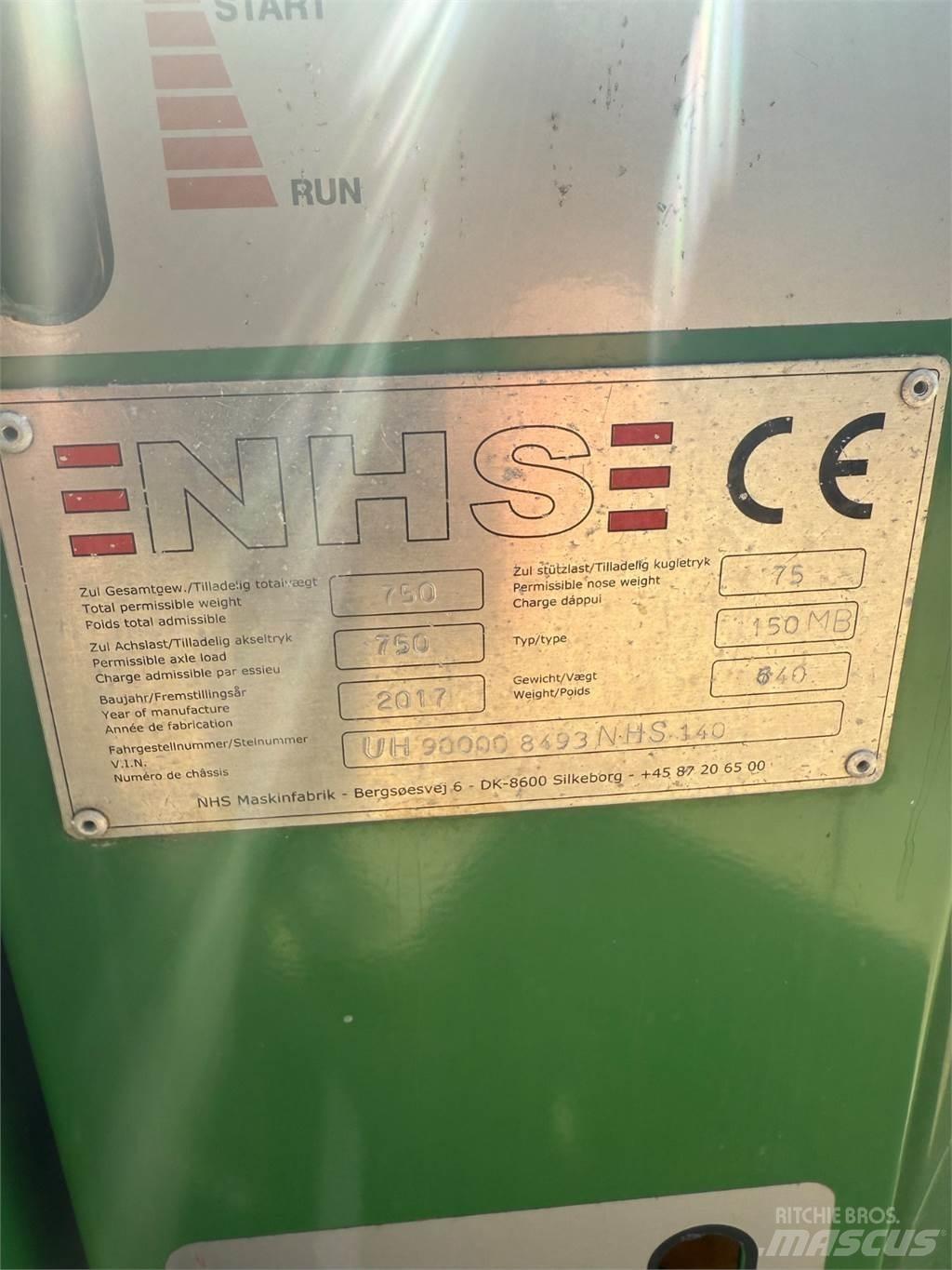 NHS 150 Wood chippers