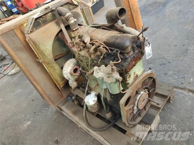 Perkins 4236 Engines