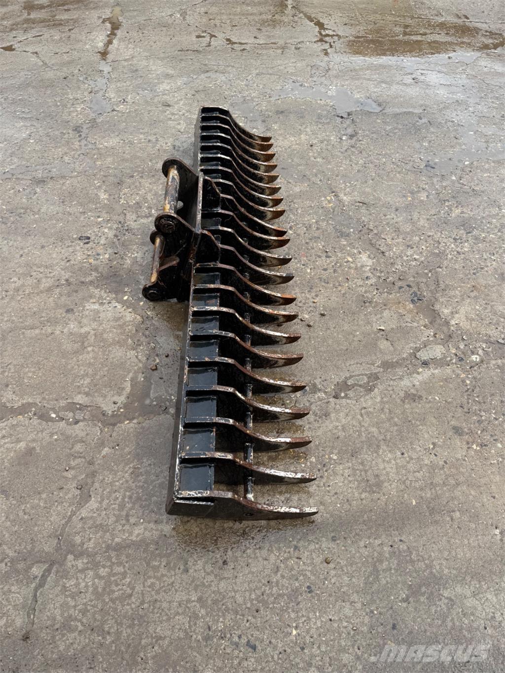  Rive Rakes and tedders