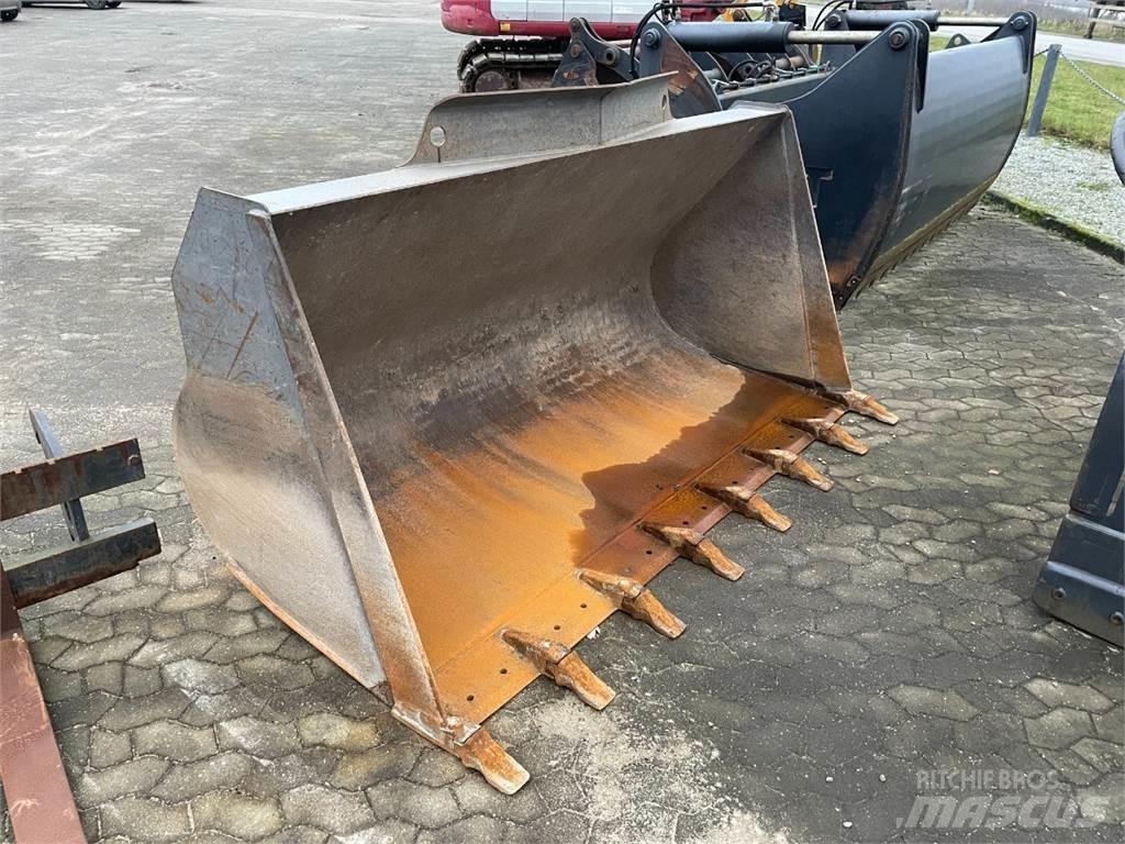  Skovl Blades