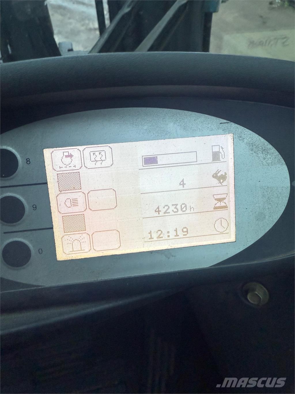 Still RX70-35 Diesel trucks