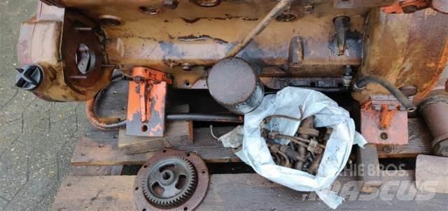 Valmet 411BL Engines