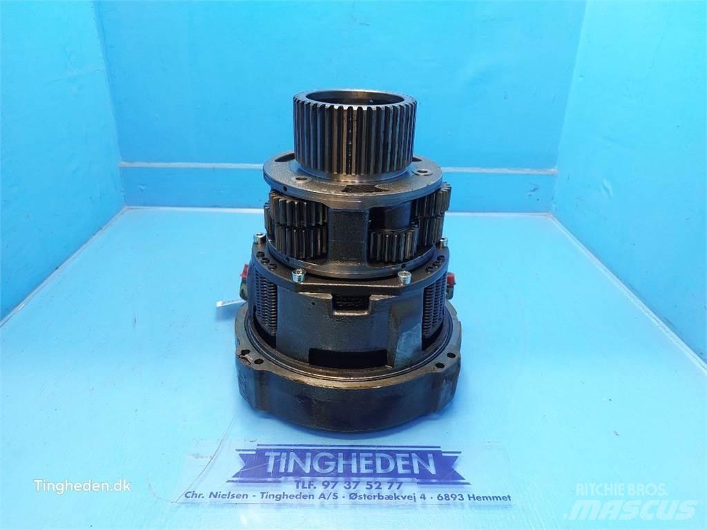 Valmet 8050 Transmission