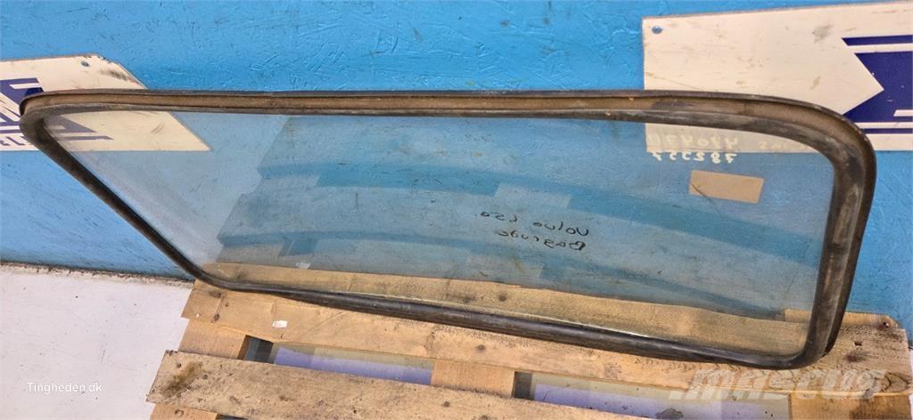 Volvo L50 Cabins and interior