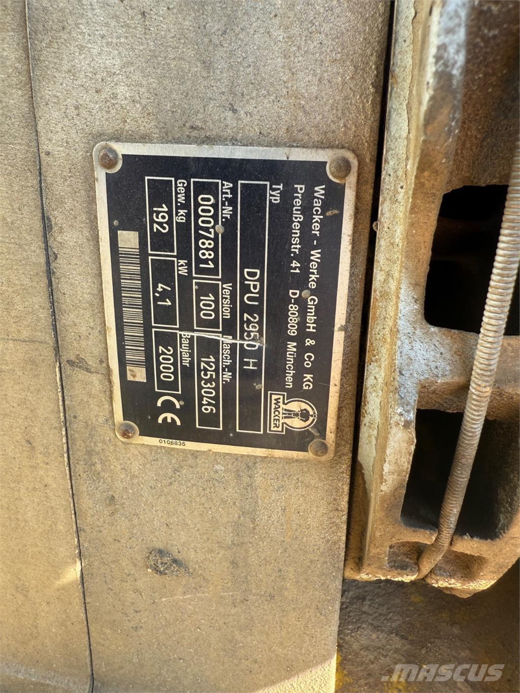 Wacker DPU2950 Plate compactors