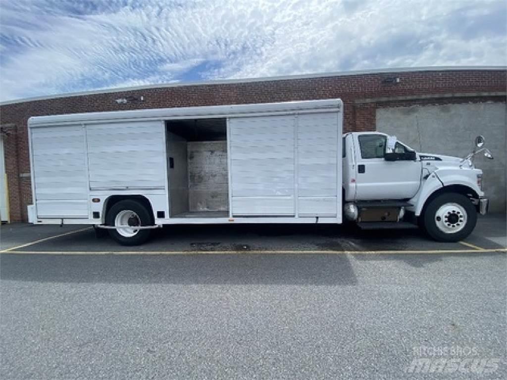 Ford F750 Beverage trucks