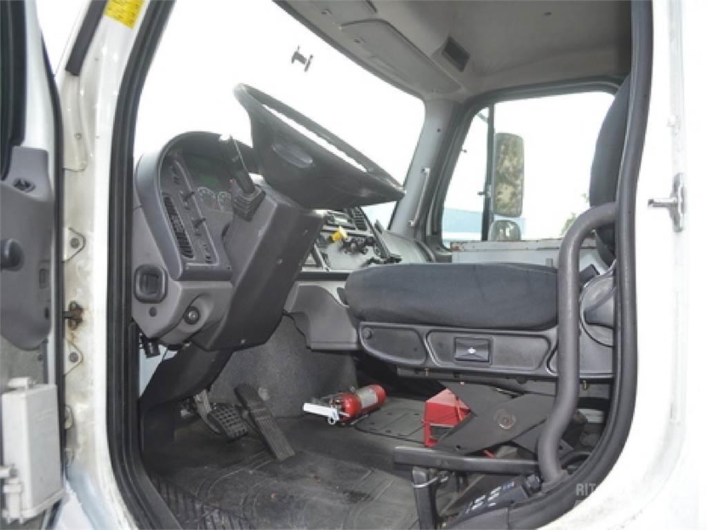 Freightliner M2 Beverage trucks